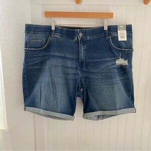 Lee Riders Indigo Women's Cuffed Jean Shorts Size 24W Avg Blue Dark Wash NEW